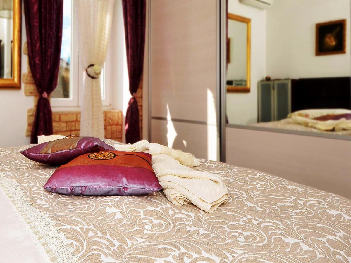 Apartment Villa Bepe Vranjic Екстериор снимка