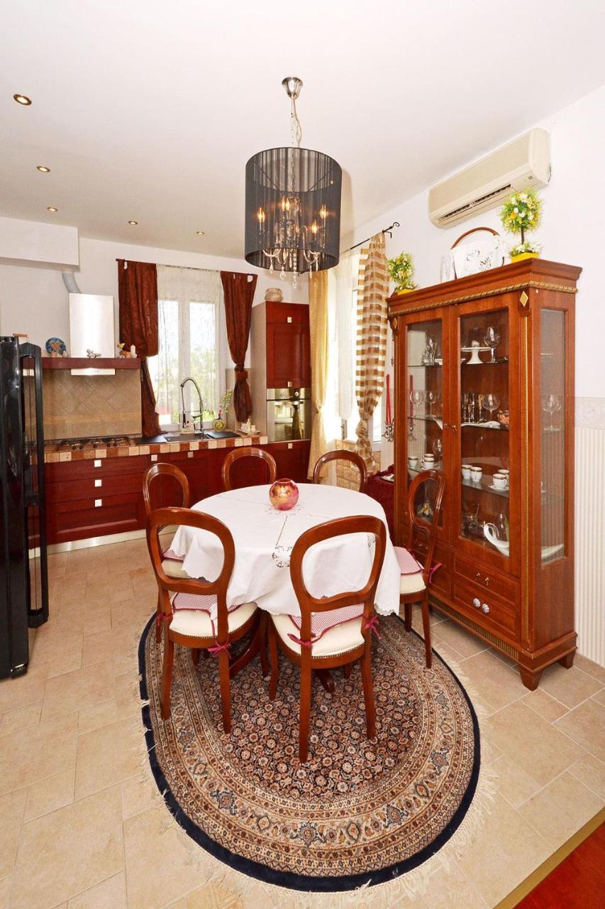 Apartment Villa Bepe Vranjic Екстериор снимка